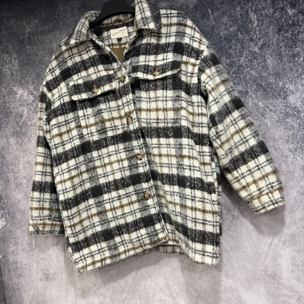 Universal Thread Women’s Medium Plaid Shacket Wool Blend Oversized Shirt Jacket